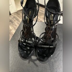 ***SOLD*** Saint Laurent Cassandra Heels 39